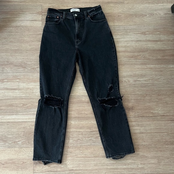 Abercrombie jeans - Picture 1 of 3